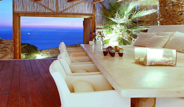 Εξωτερικος Χώρος - Outdoor view