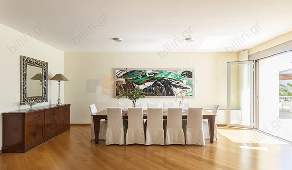 Tραπεζαρία - Dinning room