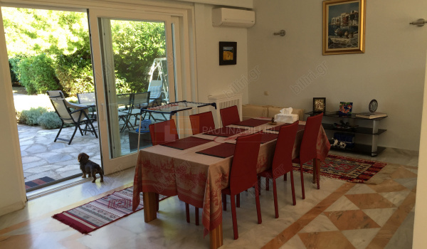Τραπεζαρία - Dinning area