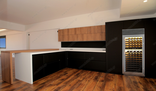 45_living_room_open_cold_kitchen_1552625995