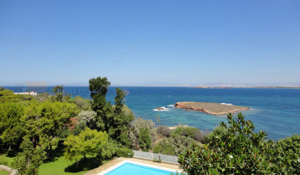 Πισίνα - θέα . Swimming pool - View 